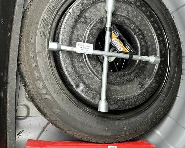 Серый Додж Дарт, объемом двигателя 2.4 л и пробегом 273 тыс. км за 7800 $, фото 13 на Automoto.ua