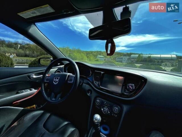 Серый Додж Дарт, объемом двигателя 2.4 л и пробегом 123 тыс. км за 7900 $, фото 9 на Automoto.ua