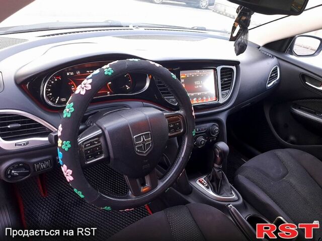 Серый Додж Дарт, объемом двигателя 1.4 л и пробегом 221 тыс. км за 7200 $, фото 6 на Automoto.ua