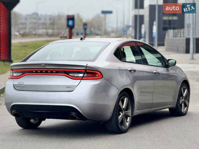 Серый Додж Дарт, объемом двигателя 2.4 л и пробегом 270 тыс. км за 8800 $, фото 4 на Automoto.ua