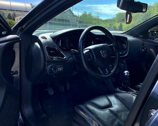 Серый Додж Дарт, объемом двигателя 2.4 л и пробегом 123 тыс. км за 7900 $, фото 8 на Automoto.ua