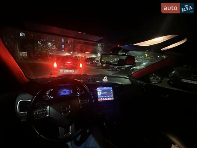 Сірий Додж Дарт, об'ємом двигуна 2 л та пробігом 116 тис. км за 8900 $, фото 8 на Automoto.ua