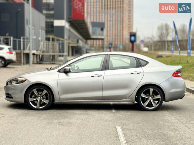 Серый Додж Дарт, объемом двигателя 2.4 л и пробегом 270 тыс. км за 8800 $, фото 7 на Automoto.ua