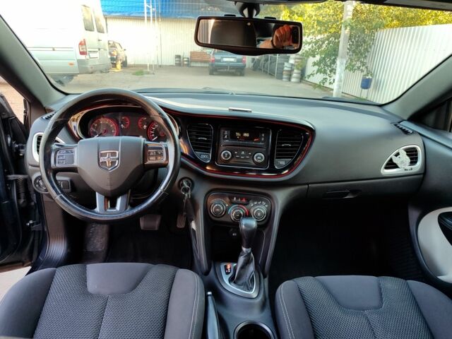 Сірий Додж Дарт, об'ємом двигуна 2.4 л та пробігом 190 тис. км за 6950 $, фото 2 на Automoto.ua