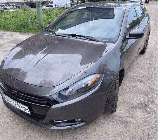 Серый Додж Дарт, объемом двигателя 2.4 л и пробегом 130 тыс. км за 8100 $, фото 3 на Automoto.ua