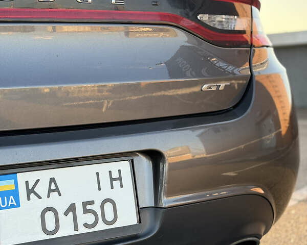 Серый Додж Дарт, объемом двигателя 2.4 л и пробегом 138 тыс. км за 10999 $, фото 8 на Automoto.ua