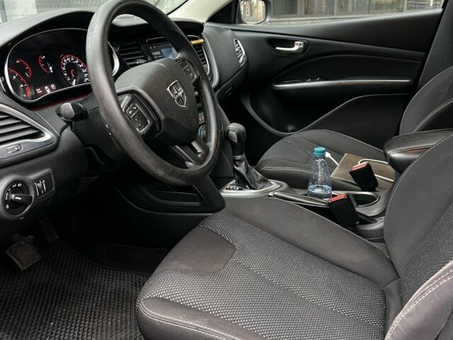 Серый Додж Дарт, объемом двигателя 2.4 л и пробегом 182 тыс. км за 7700 $, фото 9 на Automoto.ua