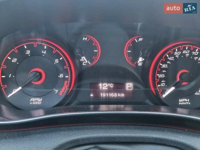 Додж Дарт 2015 у Києві на Automoto.ua Сірий Додж Дарт, об'ємом двигуна 2.4 л та пробігом 191 тис. км за 7300 $, фото 8 на Automoto.ua