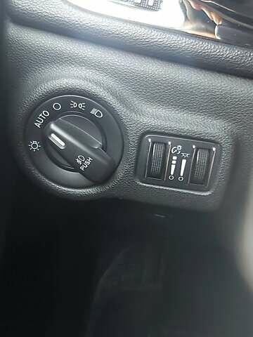 Серый Додж Дарт, объемом двигателя 2.4 л и пробегом 100 тыс. км за 9300 $, фото 8 на Automoto.ua