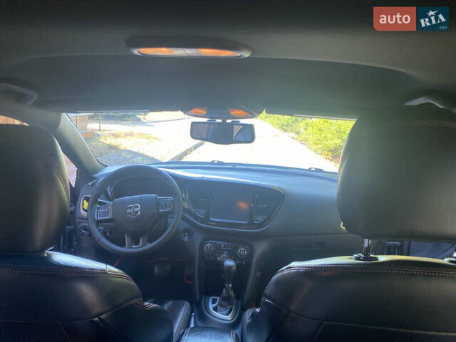 Сірий Додж Дарт, об'ємом двигуна 2.4 л та пробігом 107 тис. км за 7000 $, фото 3 на Automoto.ua