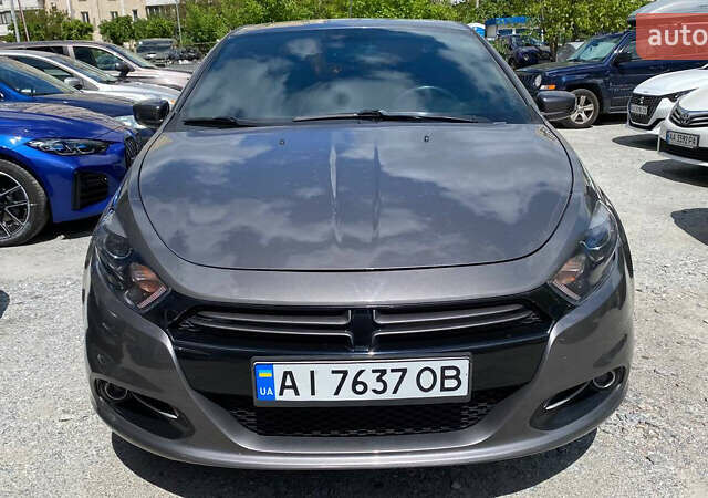 Сірий Додж Дарт, об'ємом двигуна 2.4 л та пробігом 145 тис. км за 8400 $, фото 1 на Automoto.ua