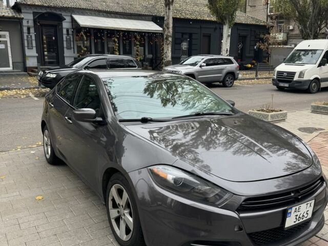 Серый Додж Дарт, объемом двигателя 2.4 л и пробегом 182 тыс. км за 7700 $, фото 1 на Automoto.ua