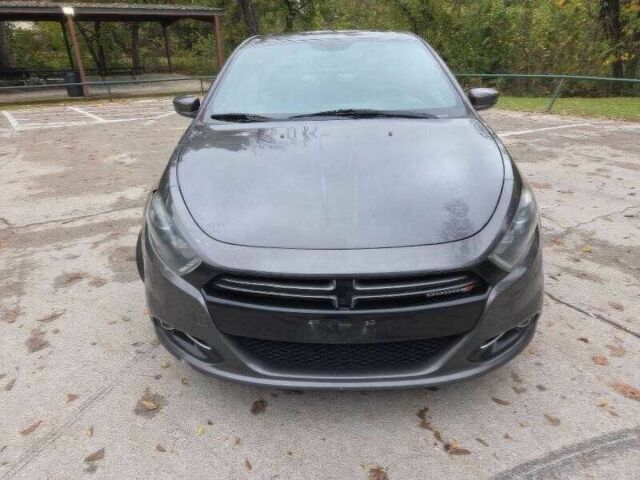 Сірий Додж Дарт, об'ємом двигуна 2.4 л та пробігом 98 тис. км за 6000 $, фото 1 на Automoto.ua