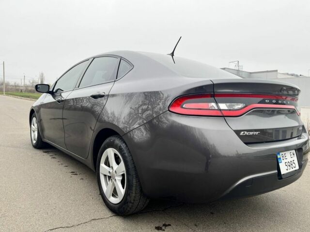 Сірий Додж Дарт, об'ємом двигуна 2.4 л та пробігом 135 тис. км за 8700 $, фото 10 на Automoto.ua