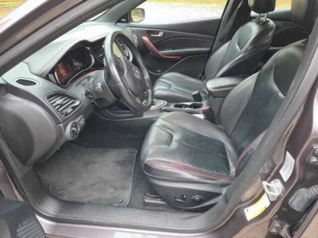 Сірий Додж Дарт, об'ємом двигуна 2.4 л та пробігом 98 тис. км за 6000 $, фото 8 на Automoto.ua