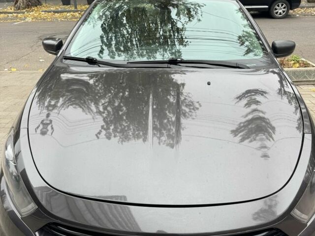 Серый Додж Дарт, объемом двигателя 2.4 л и пробегом 182 тыс. км за 7700 $, фото 4 на Automoto.ua