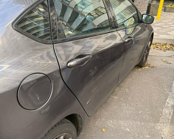 Сірий Додж Дарт, об'ємом двигуна 2.36 л та пробігом 117 тис. км за 8900 $, фото 6 на Automoto.ua