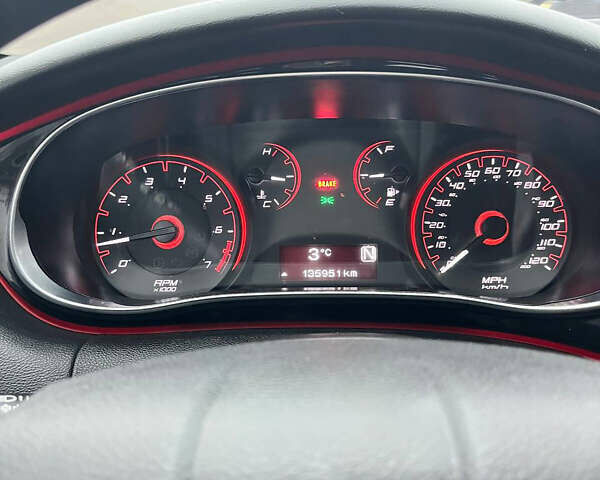 Сірий Додж Дарт, об'ємом двигуна 2.36 л та пробігом 135 тис. км за 8700 $, фото 18 на Automoto.ua