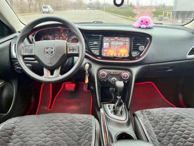 Сірий Додж Дарт, об'ємом двигуна 2.4 л та пробігом 135 тис. км за 8700 $, фото 17 на Automoto.ua