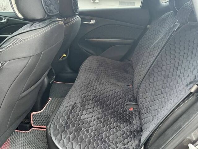 Сірий Додж Дарт, об'ємом двигуна 2.4 л та пробігом 135 тис. км за 8700 $, фото 19 на Automoto.ua