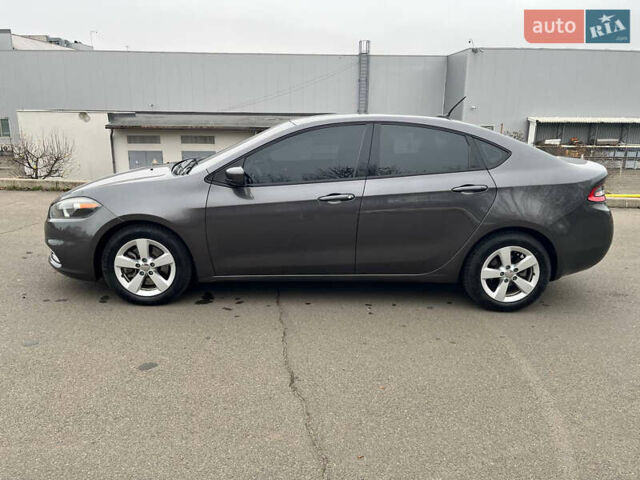 Сірий Додж Дарт, об'ємом двигуна 2.36 л та пробігом 135 тис. км за 8700 $, фото 7 на Automoto.ua