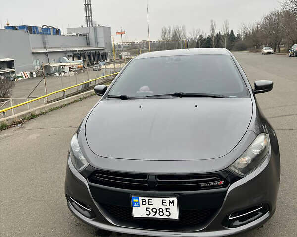 Сірий Додж Дарт, об'ємом двигуна 2.36 л та пробігом 135 тис. км за 8700 $, фото 3 на Automoto.ua