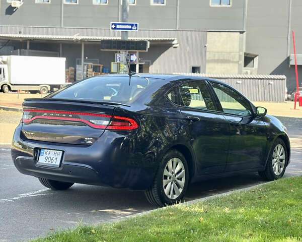 Синий Додж Дарт, объемом двигателя 2.4 л и пробегом 180 тыс. км за 6250 $, фото 7 на Automoto.ua