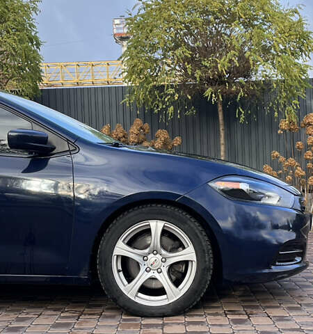 Синий Додж Дарт, объемом двигателя 2 л и пробегом 326 тыс. км за 7500 $, фото 4 на Automoto.ua