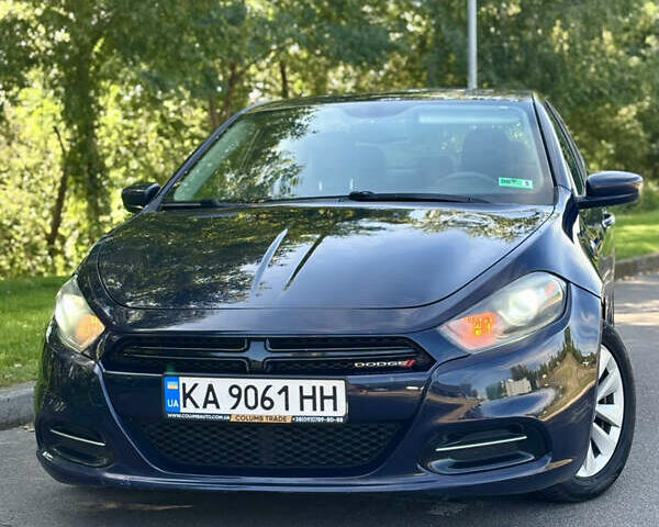 Синий Додж Дарт, объемом двигателя 2.4 л и пробегом 180 тыс. км за 6250 $, фото 1 на Automoto.ua
