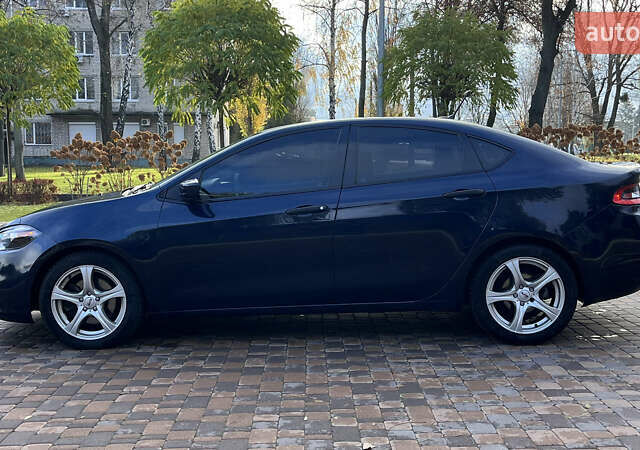 Синий Додж Дарт, объемом двигателя 2 л и пробегом 326 тыс. км за 7500 $, фото 5 на Automoto.ua