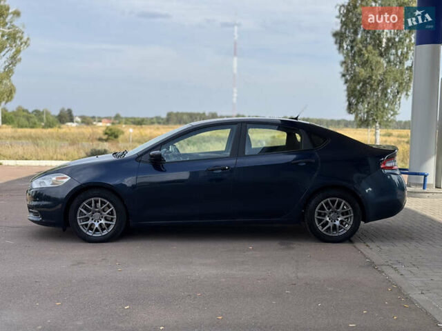 Синий Додж Дарт, объемом двигателя 2 л и пробегом 196 тыс. км за 6100 $, фото 1 на Automoto.ua
