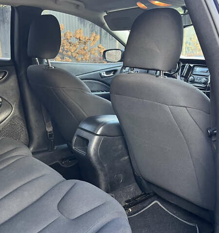 Синий Додж Дарт, объемом двигателя 2 л и пробегом 326 тыс. км за 7500 $, фото 23 на Automoto.ua