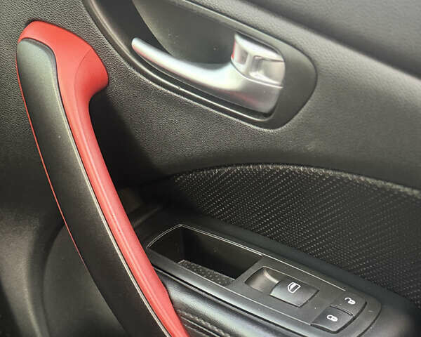 Синій Додж Дарт, об'ємом двигуна 2.4 л та пробігом 22 тис. км за 8499 $, фото 21 на Automoto.ua