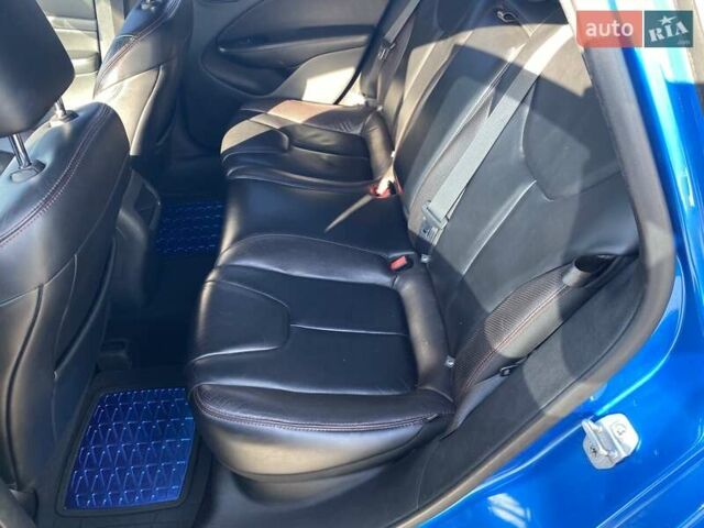 Синий Додж Дарт, объемом двигателя 2.4 л и пробегом 180 тыс. км за 7900 $, фото 9 на Automoto.ua
