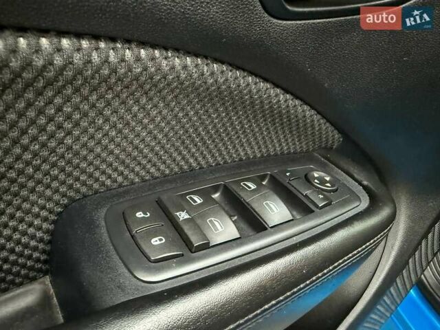 Синий Додж Дарт, объемом двигателя 2 л и пробегом 187 тыс. км за 7490 $, фото 15 на Automoto.ua