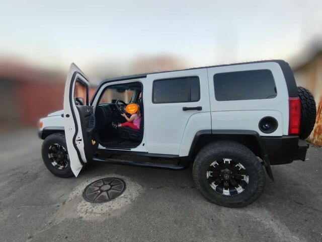 Белый Додж Другая, объемом двигателя 3.7 л и пробегом 244 тыс. км за 23000 $, фото 3 на Automoto.ua