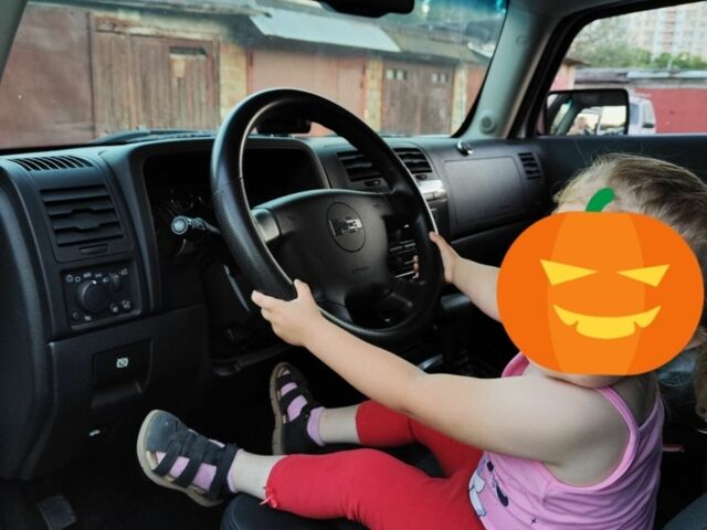 Белый Додж Другая, объемом двигателя 3.7 л и пробегом 244 тыс. км за 23000 $, фото 4 на Automoto.ua