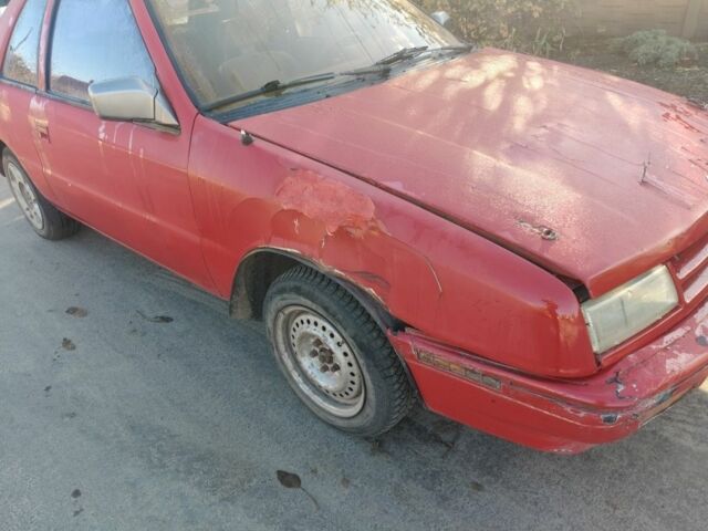 Додж Другая 1993 в Николаеве на Automoto.ua Красный Додж Другая, объемом двигателя 2 л и пробегом 2 тыс. км за 650 $, фото 4 на Automoto.ua