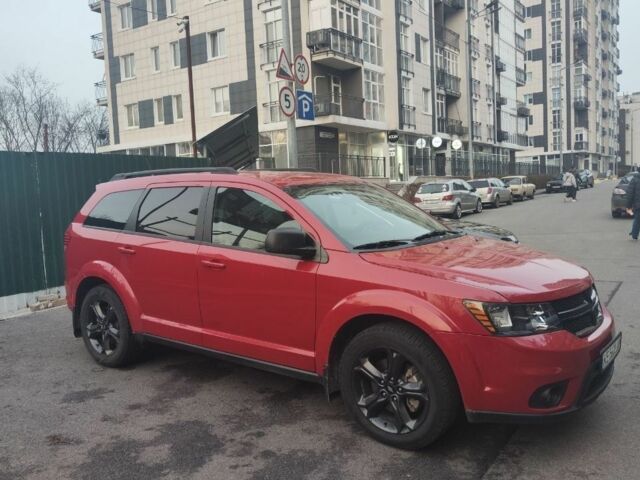 Красный Додж Другая, объемом двигателя 2.4 л и пробегом 77 тыс. км за 13500 $, фото 1 на Automoto.ua