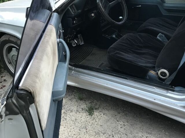 Сірий Додж Інша, об'ємом двигуна 2.2 л та пробігом 250 тис. км за 1450 $, фото 14 на Automoto.ua