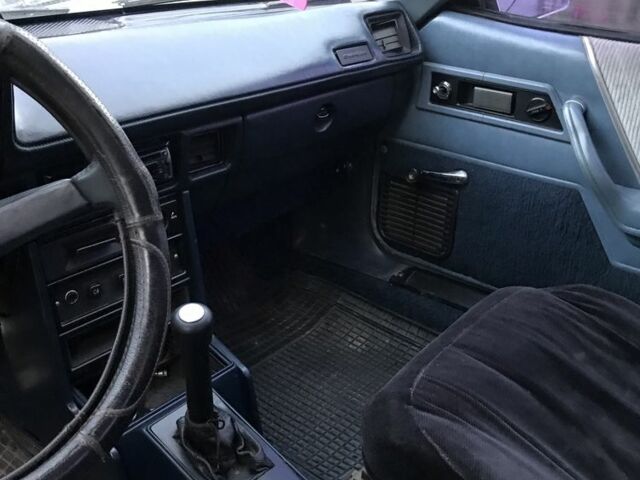 Сірий Додж Інша, об'ємом двигуна 2.2 л та пробігом 250 тис. км за 1450 $, фото 17 на Automoto.ua