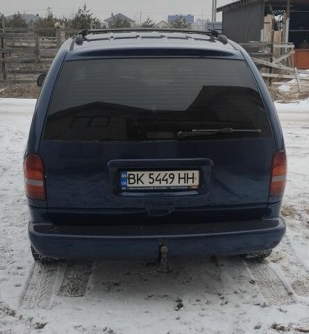 Синий Додж Другая, объемом двигателя 2.5 л и пробегом 360 тыс. км за 2700 $, фото 3 на Automoto.ua