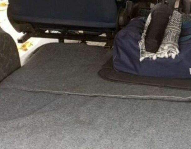 Зеленый Додж Другая, объемом двигателя 2.5 л и пробегом 362 тыс. км за 3500 $, фото 7 на Automoto.ua