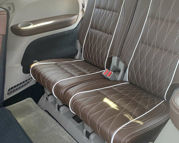 Белый Додж Дюранго, объемом двигателя 3.6 л и пробегом 270 тыс. км за 16500 $, фото 19 на Automoto.ua