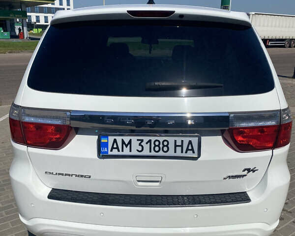 Додж Durango 2013 у Житомирі на Automoto.ua Білий Додж Durango, об'ємом двигуна 3.6 л та пробігом 270 тис. км за 15500 $, фото 9 на Automoto.ua