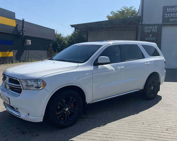 Додж Durango 2013 у Житомирі на Automoto.ua Білий Додж Durango, об'ємом двигуна 3.6 л та пробігом 270 тис. км за 15500 $, фото 15 на Automoto.ua