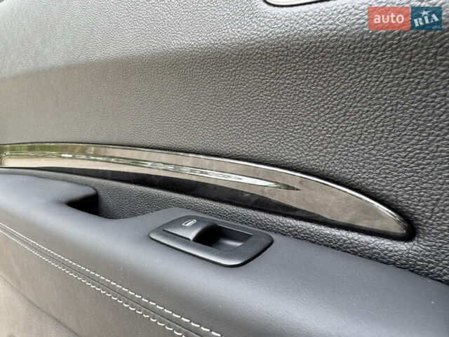 Белый Додж Дюранго, объемом двигателя 3.6 л и пробегом 116 тыс. км за 22900 $, фото 26 на Automoto.ua