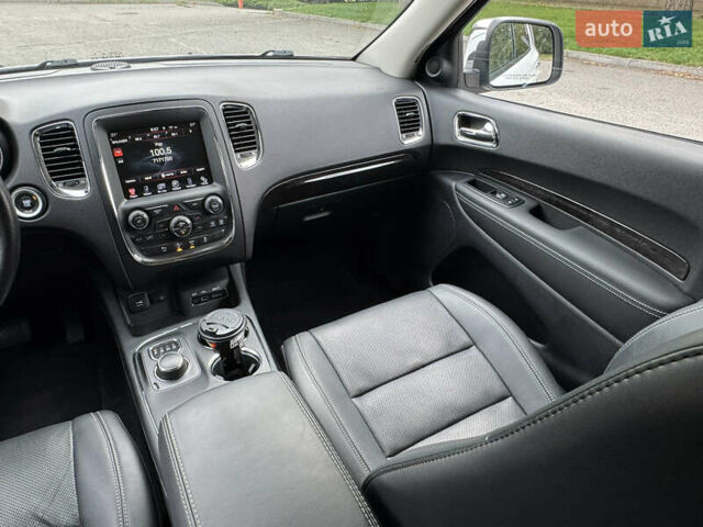 Белый Додж Дюранго, объемом двигателя 3.6 л и пробегом 116 тыс. км за 22900 $, фото 34 на Automoto.ua