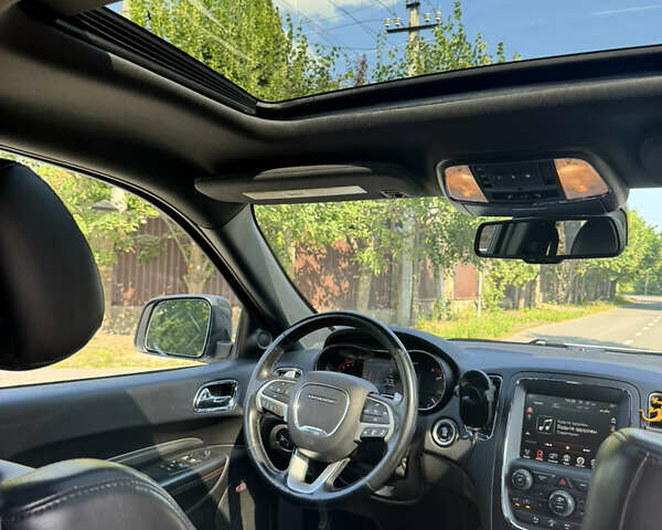 Білий Додж Durango, об'ємом двигуна 5.65 л та пробігом 191 тис. км за 30000 $, фото 61 на Automoto.ua