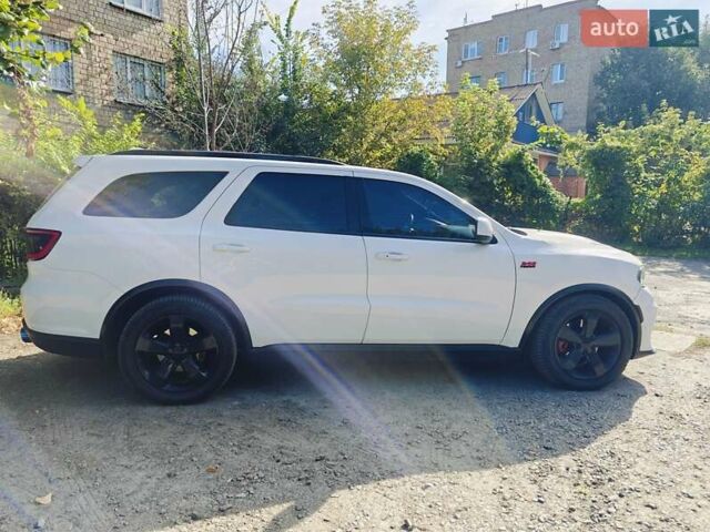 Білий Додж Durango, об'ємом двигуна 5.65 л та пробігом 208 тис. км за 28500 $, фото 3 на Automoto.ua